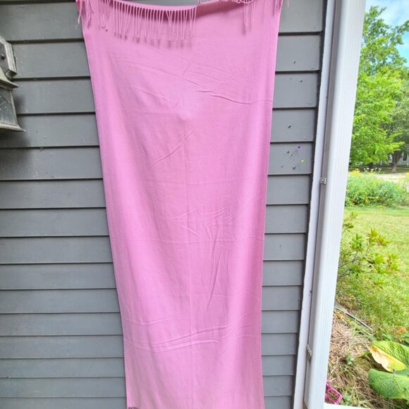 Pink Pashmina feels like Cashmere - Picture 2 of 8